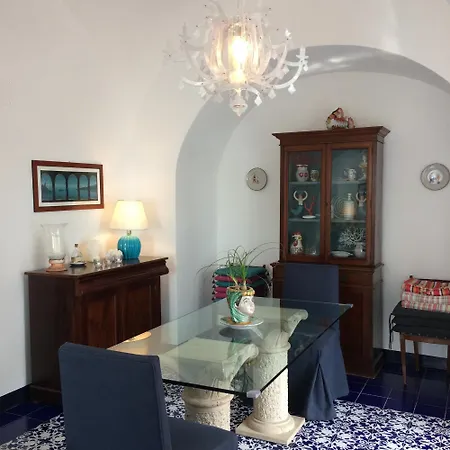 Casa Malvarosa - Vista Mare بيت للعطل بوسيتانو