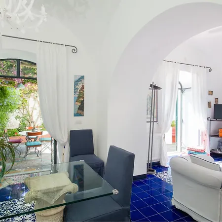 Vakantiehuis Casa Malvarosa - Vista Mare *